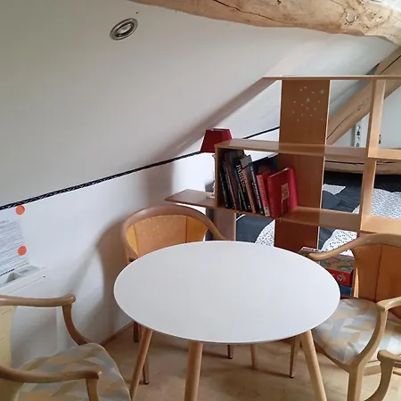 Gasthuis Chez Valie 3*